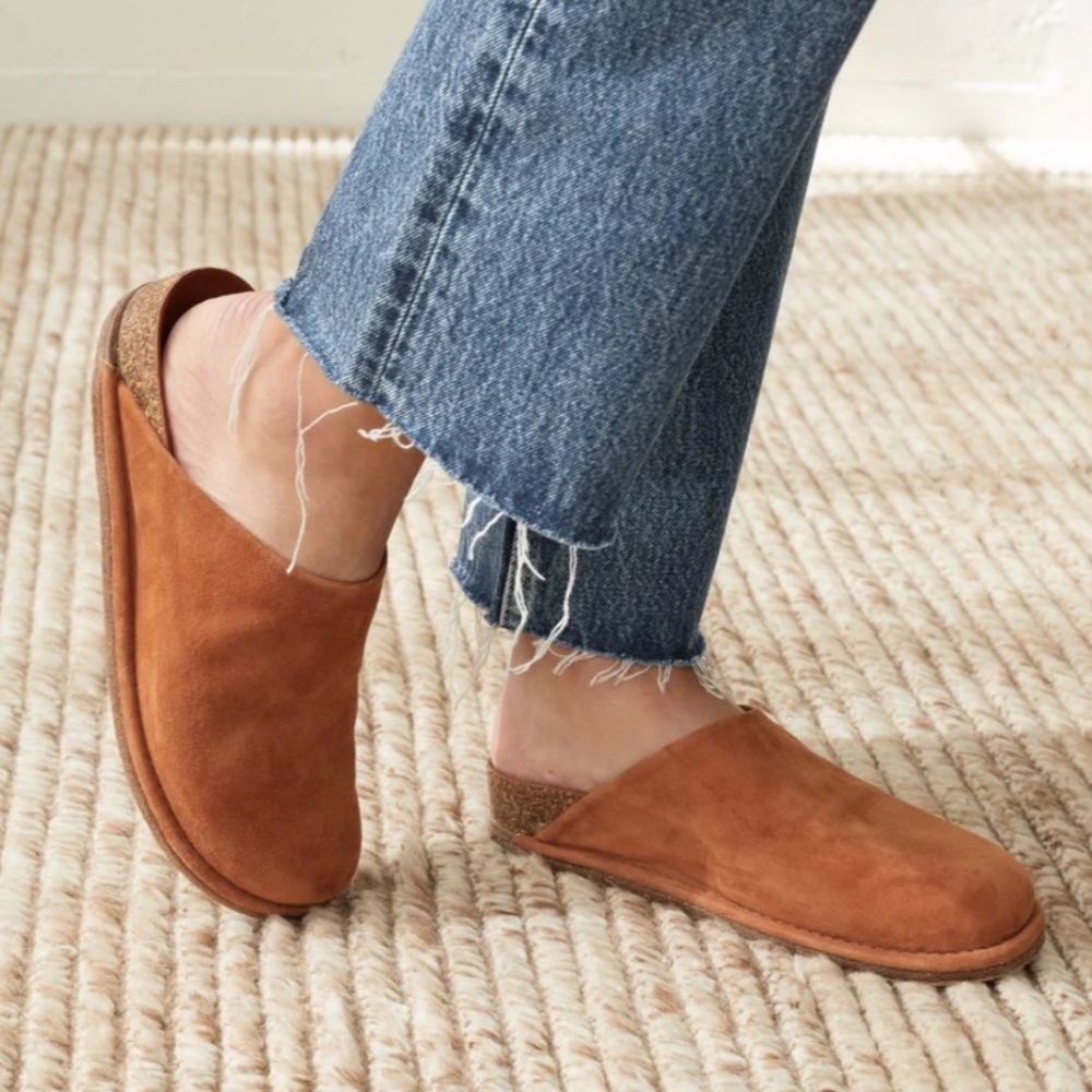 Jenni Kayne Suede Moc Clogs - size 39